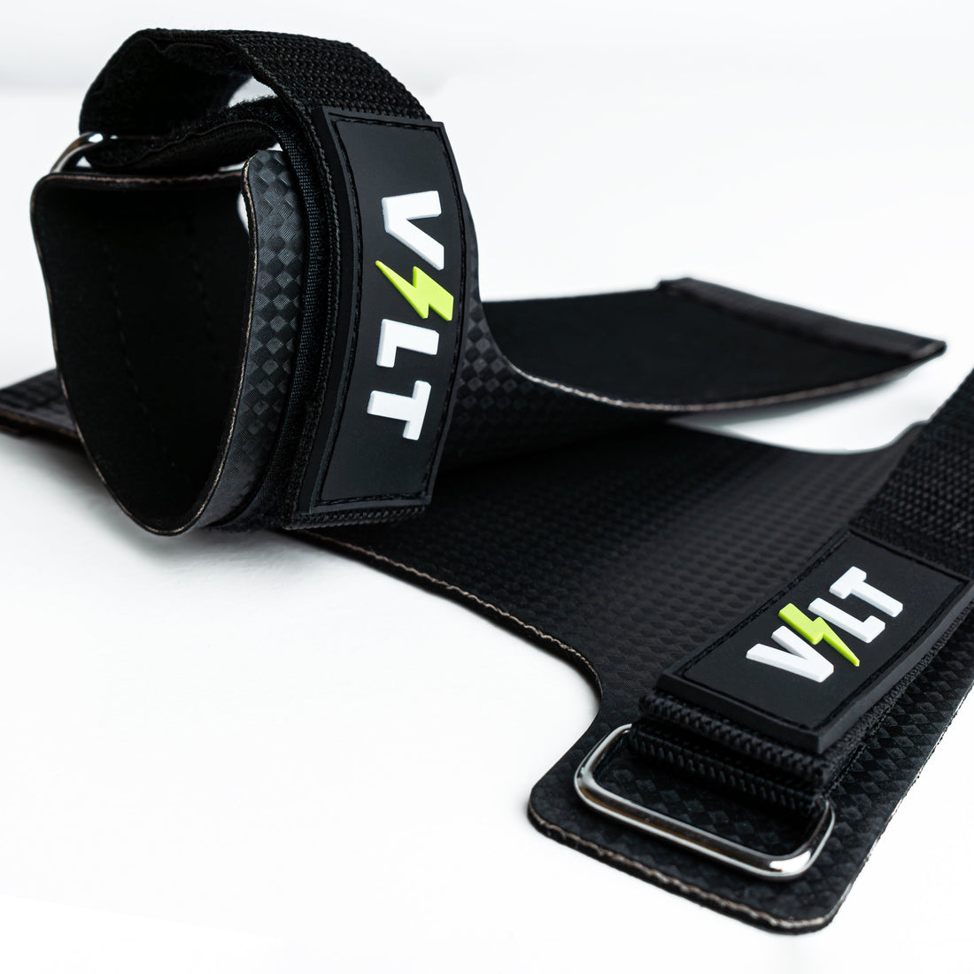 train.VOLT crossfit grips