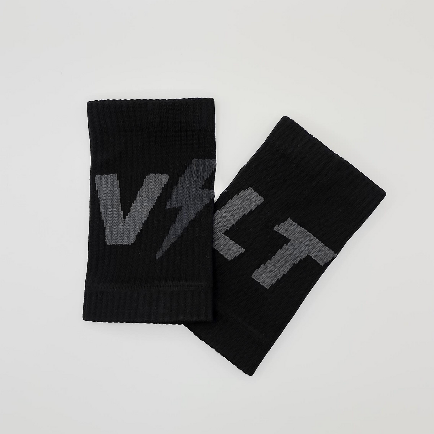 train.VOLT UltraGrip+ CrossFit Grips including Sweatbands, Lay Flat 3